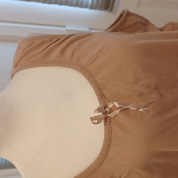 $4 Add-on New Tan Tank Top - Size 1X - Picture 2 of 5